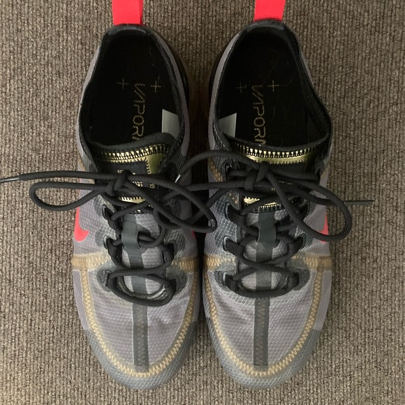 Nike Air VaporMax - Picture 9 of 10